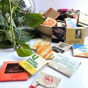 Vintage Collectible Retro Matchbooks Home Decor‎ 
Lot C - 10 Matchbooks